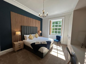 Principal Apartments - Crown Circus Duplex Apartment